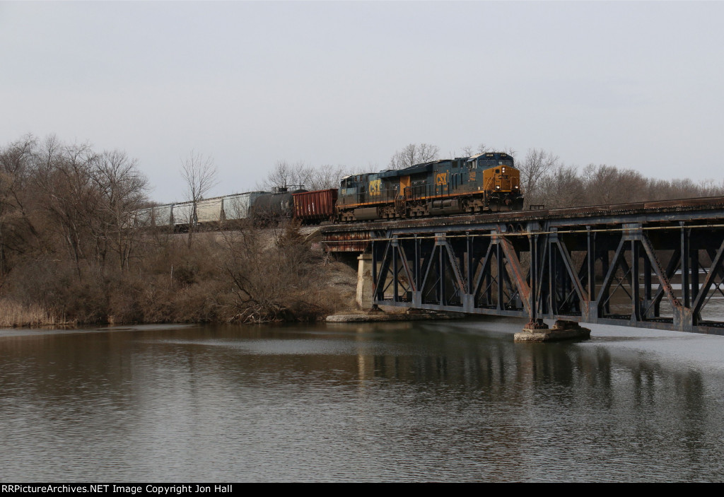 Two GEVO's roll out over the Thornapple River leading L303